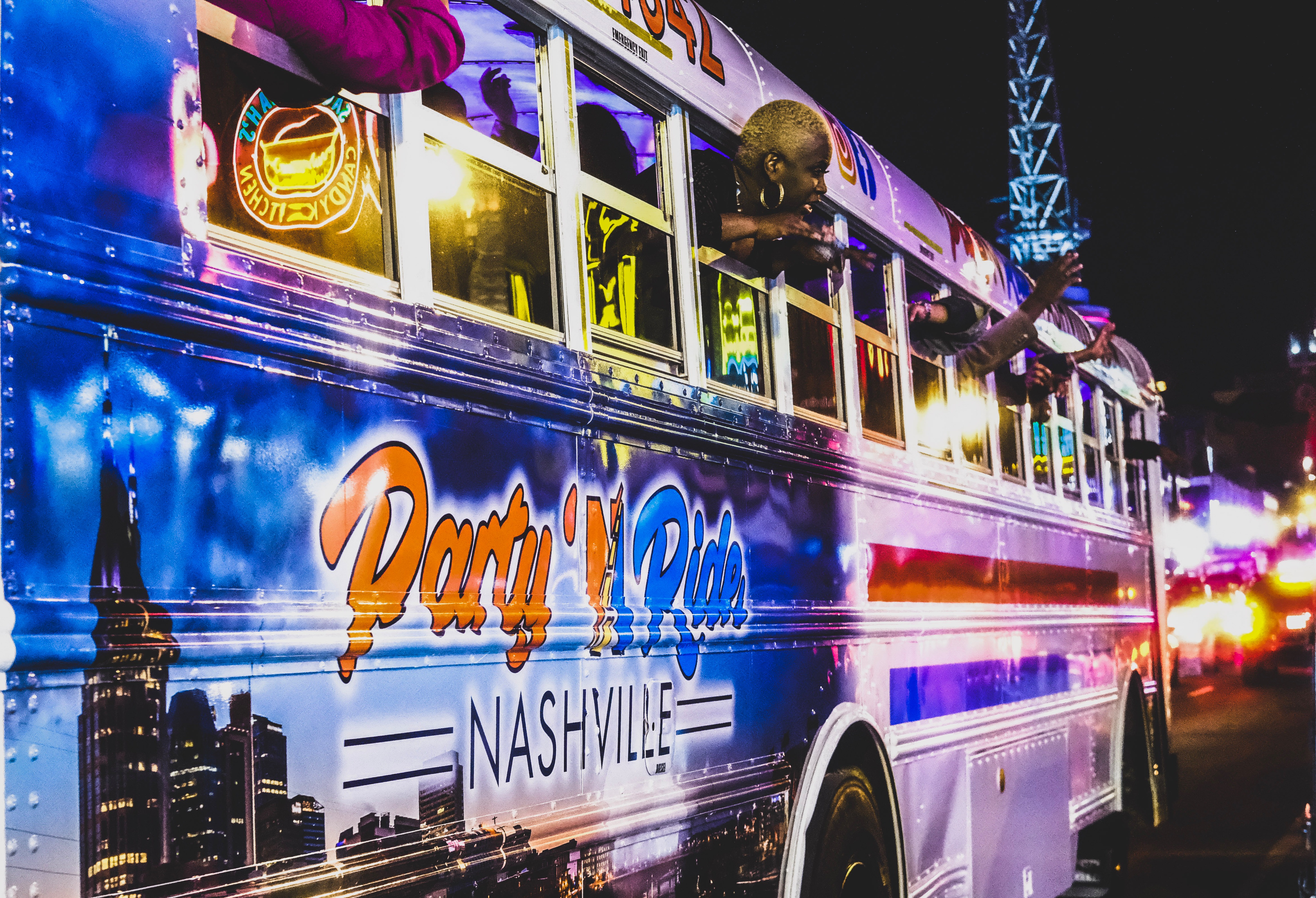 Party 'N Ride Nashville - Party Bus